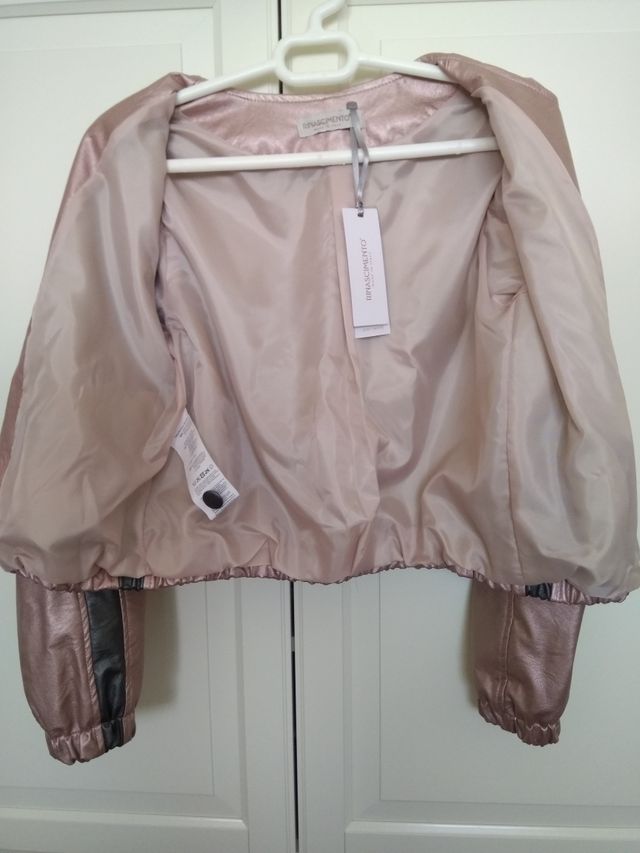 Bomber rosa metalizado polipiel