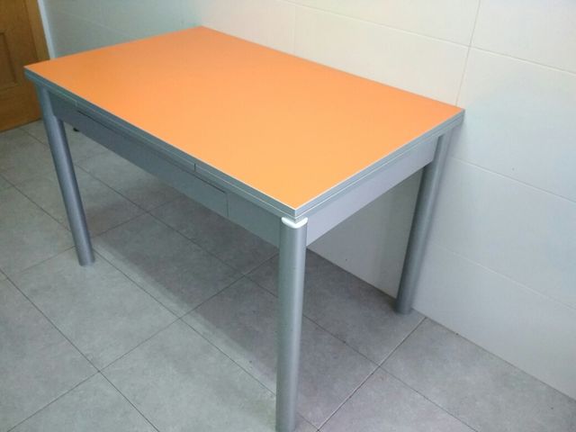 Mesa de cocina extensible de segunda mano por 90 € en Zaragoza en ... Mesa de cocina extensible de segunda mano por 90 € en Zaragoza en ...