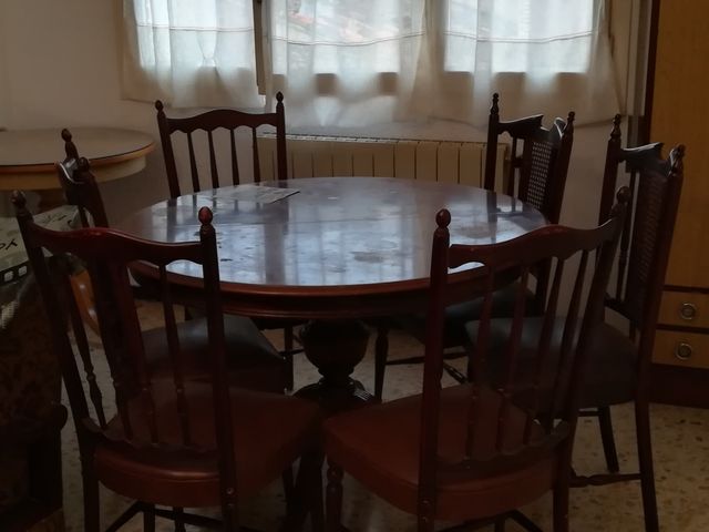 Mesa comedor con seis sillas de segunda mano por 100 € en Zaragoza ... Mesa comedor con seis sillas de segunda mano por 100 € en Zaragoza ...
