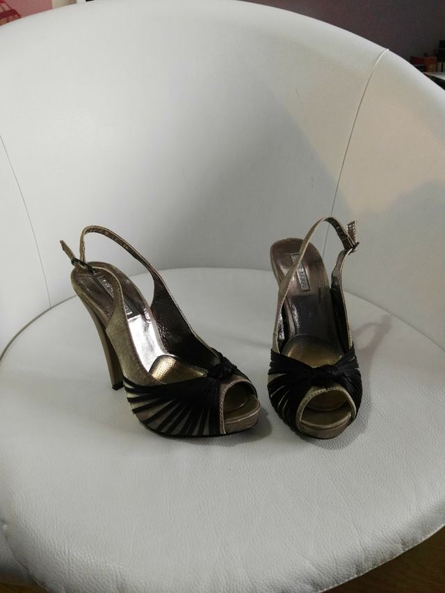 Vendo tacones marca la strada talla 35