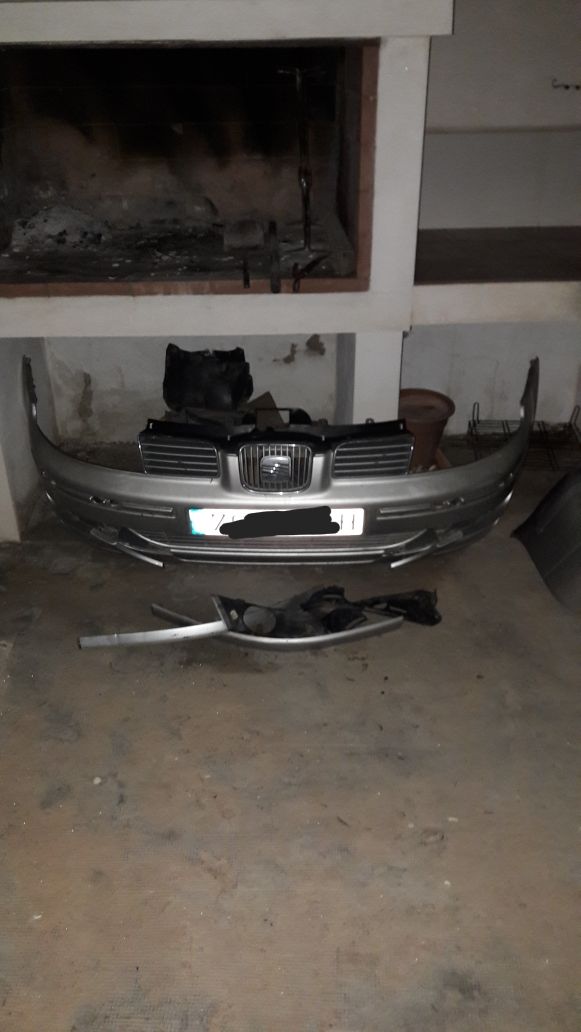 parachoques Seat Leon