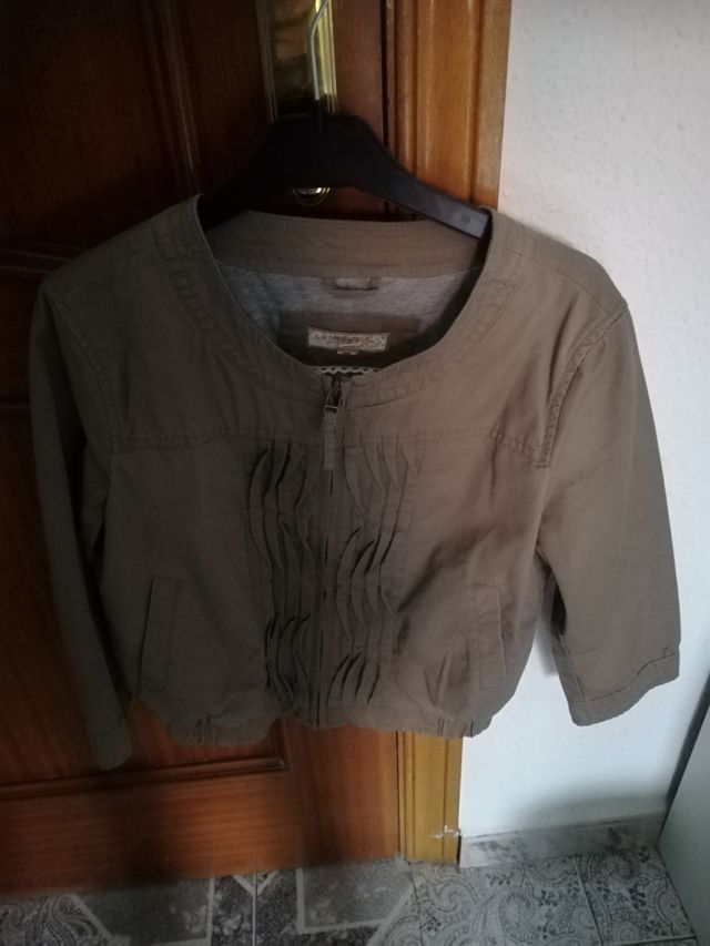 Cazadora Beige talla 36
