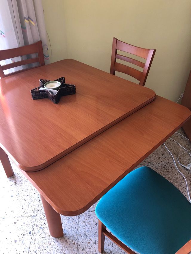 Mesa comedor cuadrada extensible de segunda mano por 100 € en Sant ... Mesa comedor cuadrada extensible de segunda mano por 100 € en Sant ...