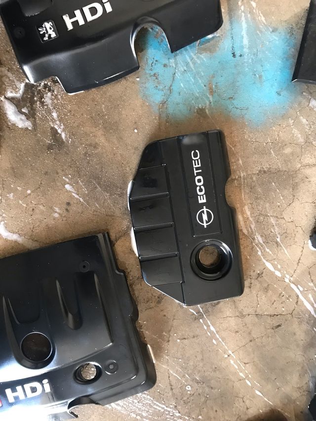 Tapas de motor hdi y dci 