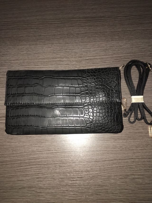 Bolso clutch negro nuevo a estrenar