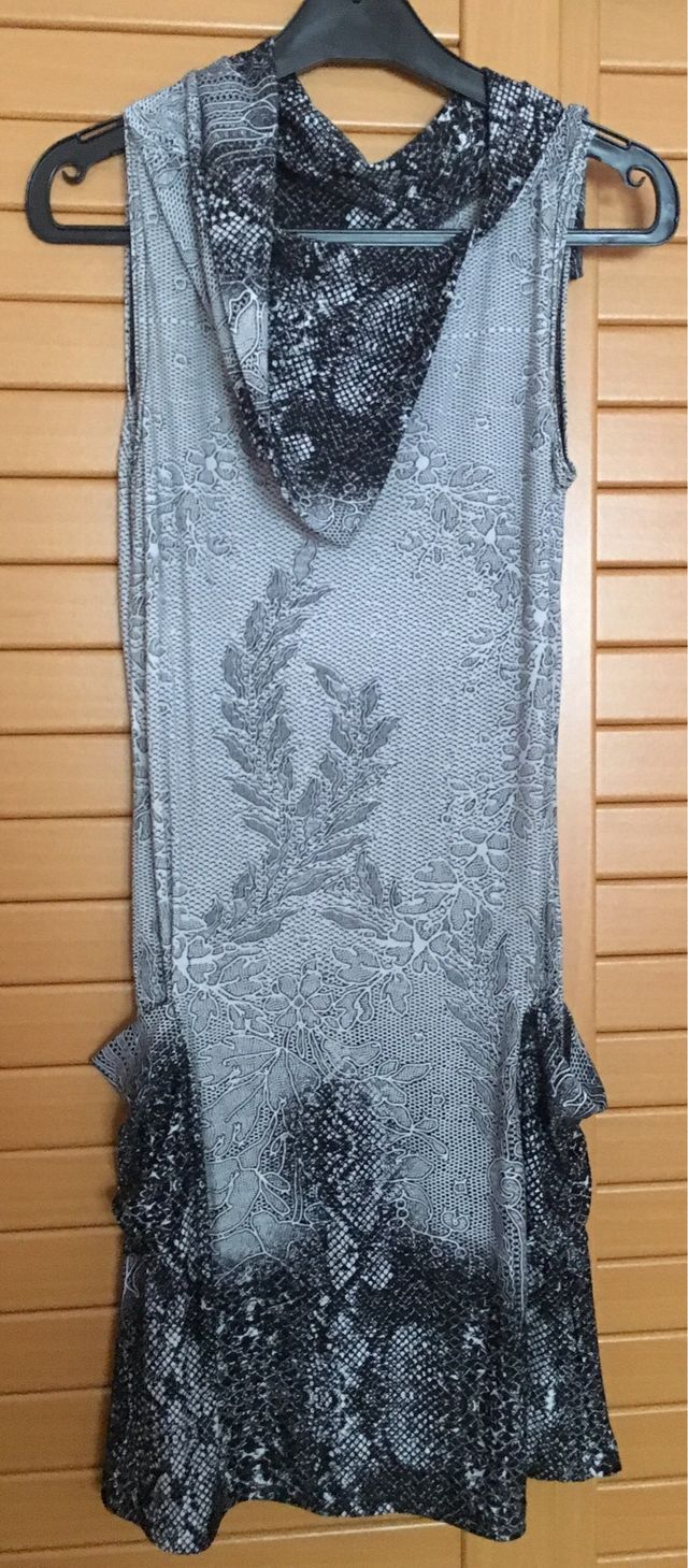 Vestido blanco y negro, talla S