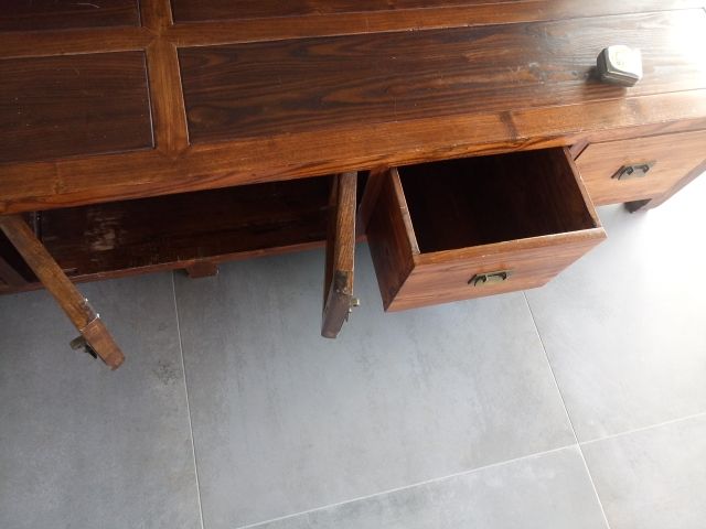 Mueble aparador de segunda mano por 345 € en Pozuelo de Alarcón en WALLAPOP