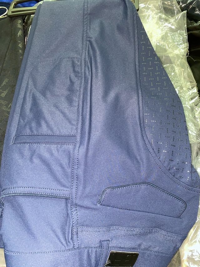 3 pantalones de montar hombre  BR silicona