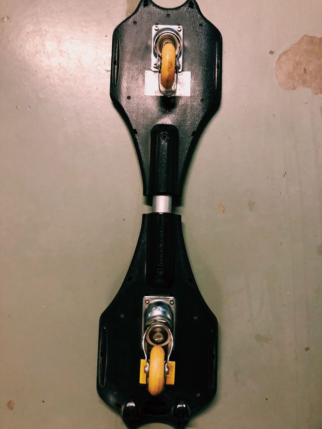 Roller Surfer Skateboard