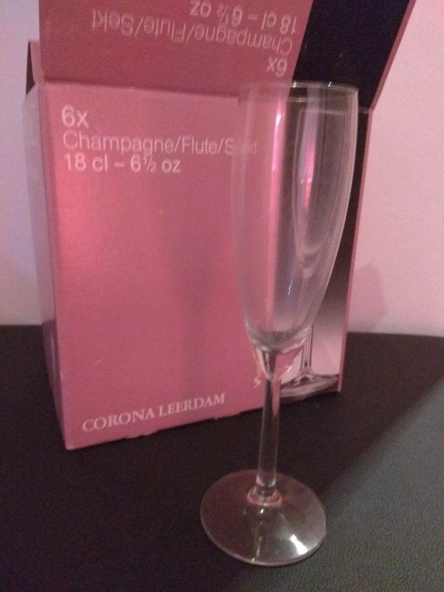 lote de copas de champagne
