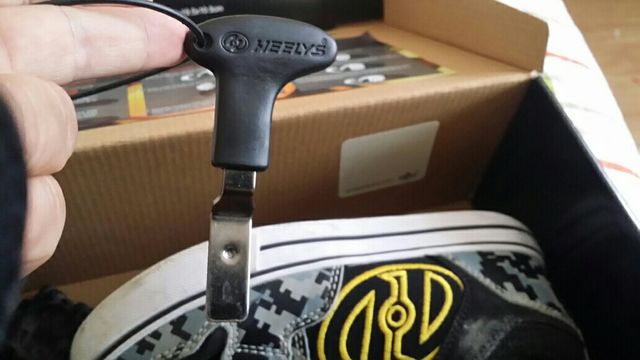 Zapatillas ruedas HEELYS autenticas