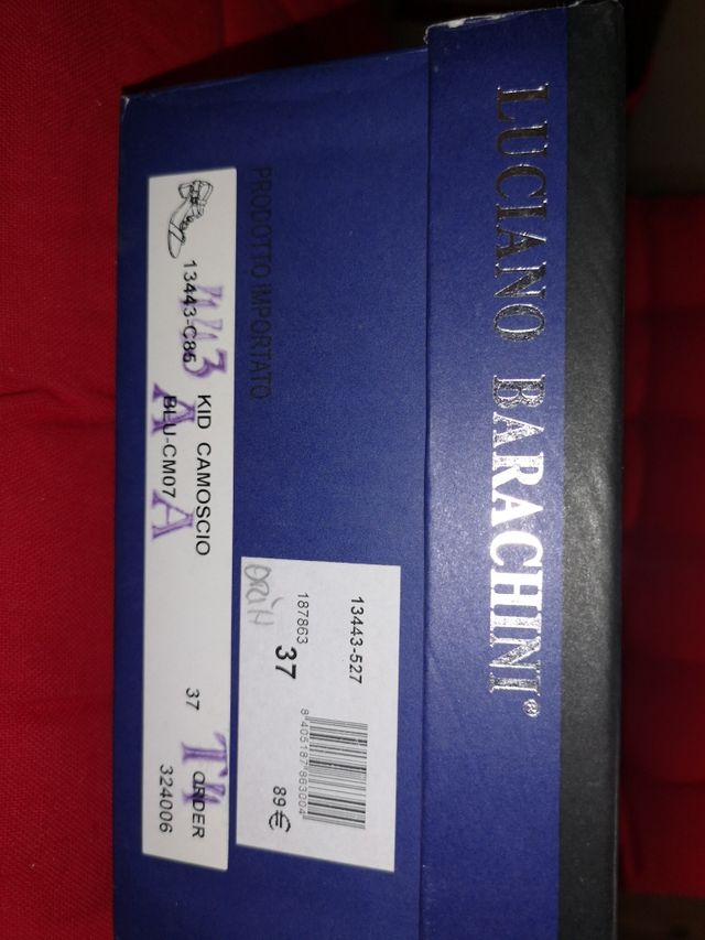 Sandalia terciopelo. Marca Luciano Barrachina. N37