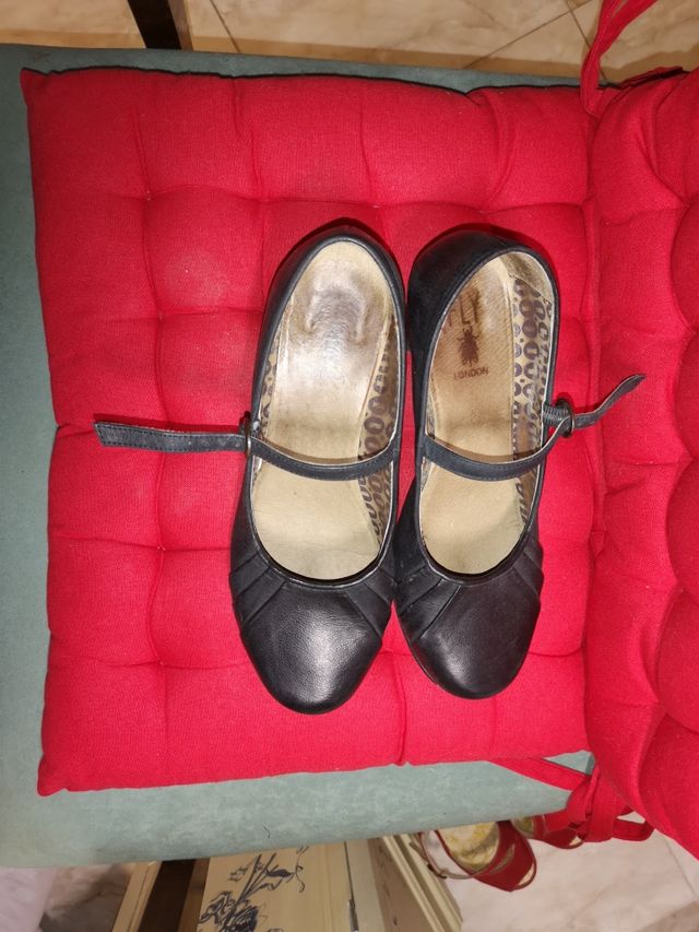 Zapato marca FLY N° 37