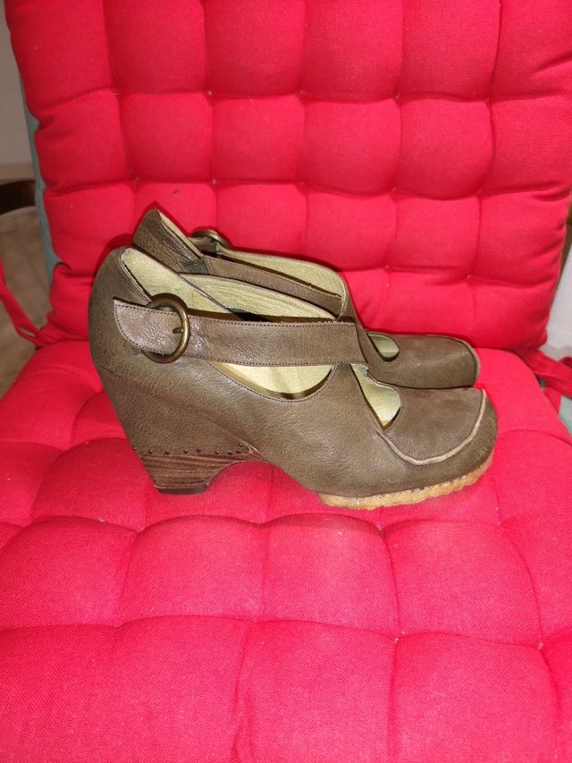 Zapato Marrón Marca TMJ. N°36