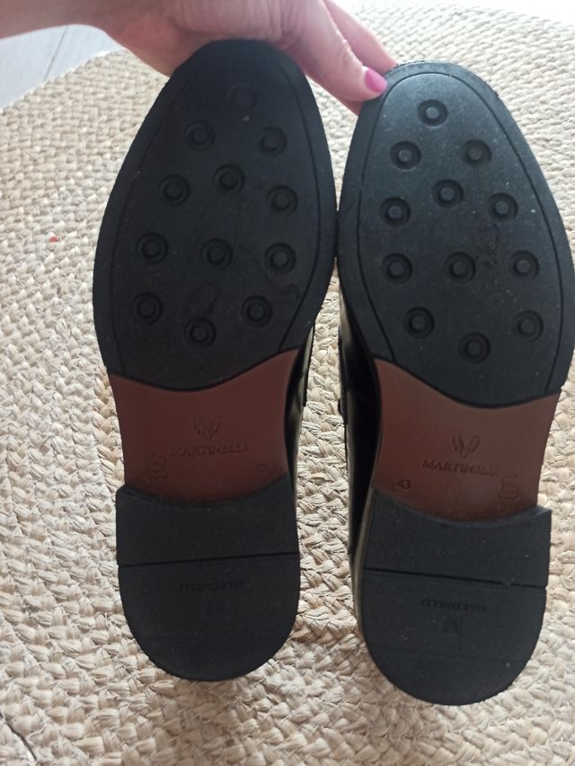 Zapatos de piel, tipo mocasin