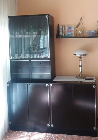 Armario negro de segunda mano en WALLAPOP