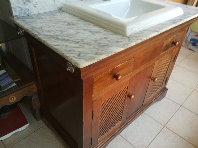 Mueble de baño rustico de segunda mano por 175 € en Madrid en WALLAPOP