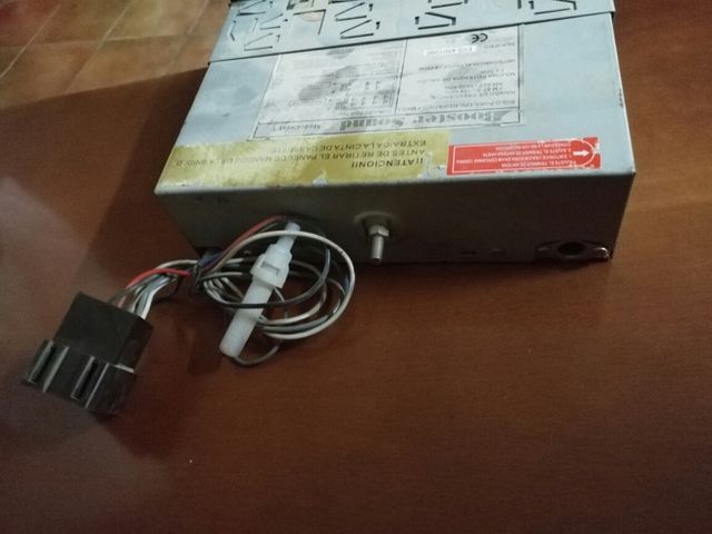 Radio cassette ORIGINAL de Land rover defender