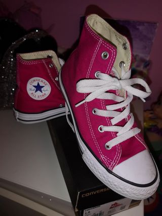 {keywor d} zapatillas 25 niña converse