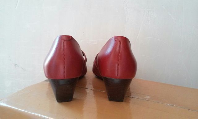 Zapatos mujer Clarks cómodos talla 39 piel granate