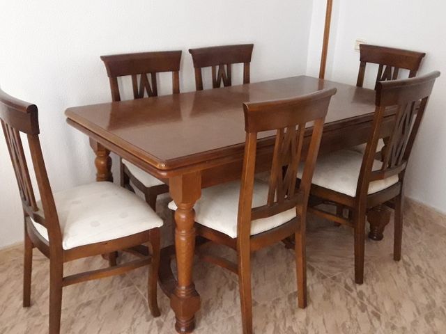Mesa salon comedor de segunda mano por 300 € en Bonny Barrio en WALLAPOP Mesa salon comedor de segunda mano por 300 € en Bonny Barrio en WALLAPOP