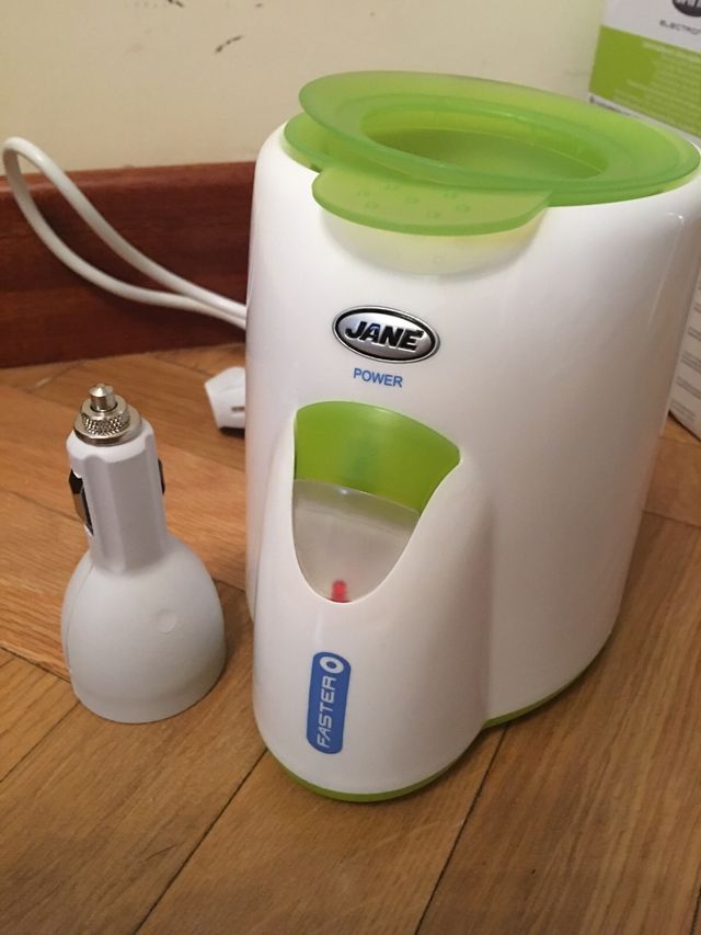 Calienta biberones casa-coche Jané