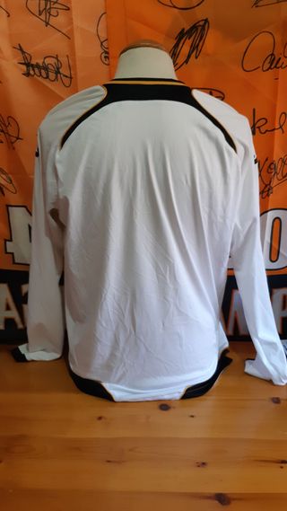Camiseta Valencia CF manga larga Camiseta Valencia CF manga larga