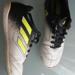 Segunda De Zapatillas Otras 34Regalo Mano AdidasNúmero Cr7 w8Nn0m