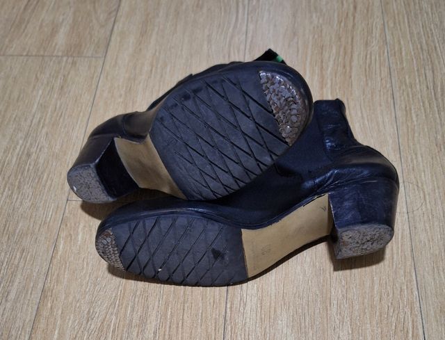 Botines Flamenco Piel Clavos