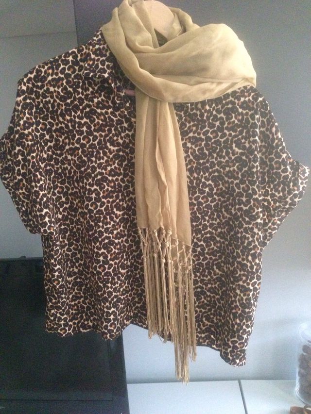 Camisa sin estrenar plena moda