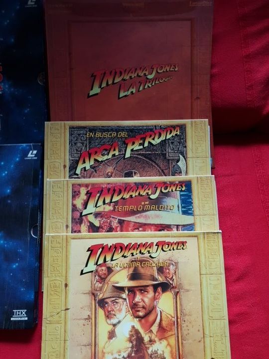 LA GUERRA DE LAS GALAXIAS Y INDIANA JONES