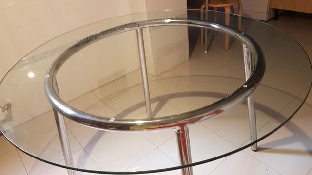 Mesa comedor cristal Ikea de segunda mano por 30 € en Paracuellos de ... Mesa comedor cristal Ikea de segunda mano por 30 € en Paracuellos de ...