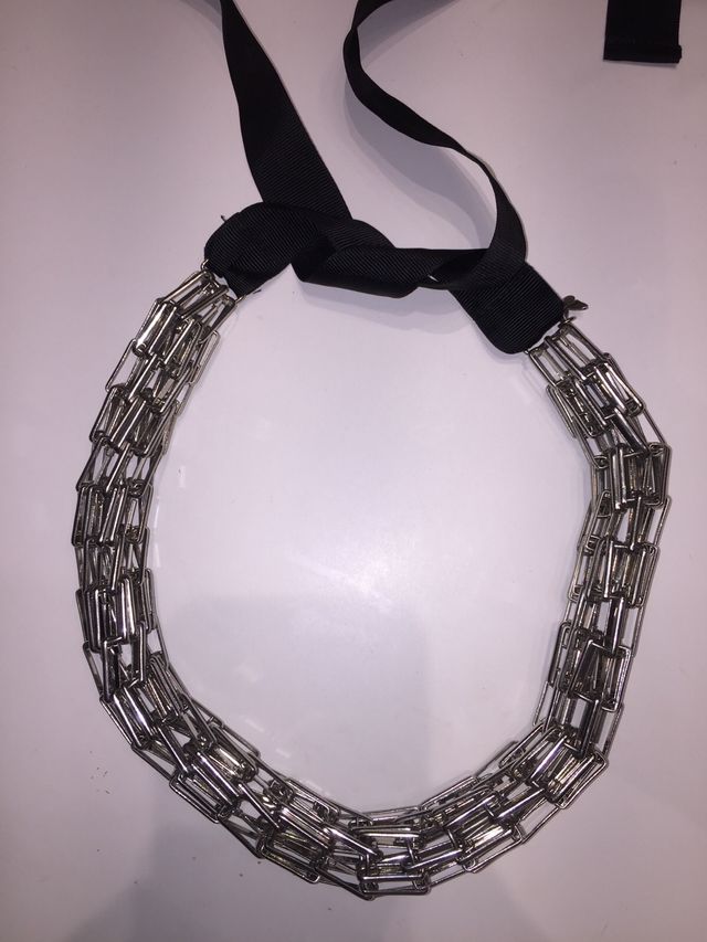 Collar MAXMARA plateado corto