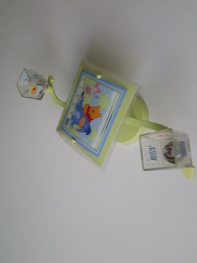 Lámpara de techo infantil + cuadros Winnie