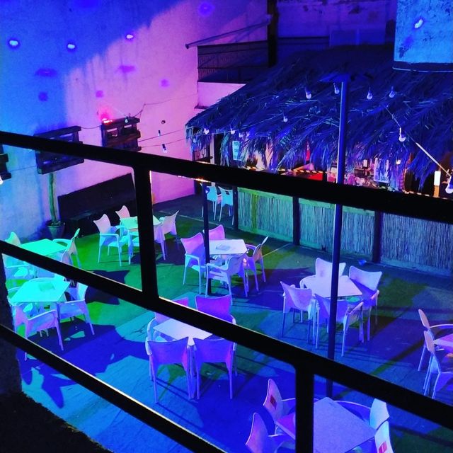 discoteca, cafe concierto, sala de fiestas pisos.