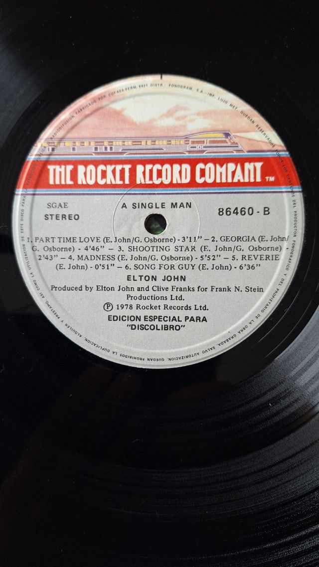 VINILO DE ELTON JOHN