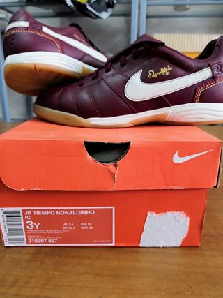 botas futbol sala ronaldinho