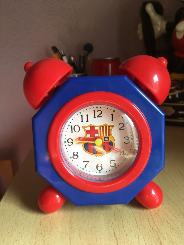 Despertador octogonal Barcelona