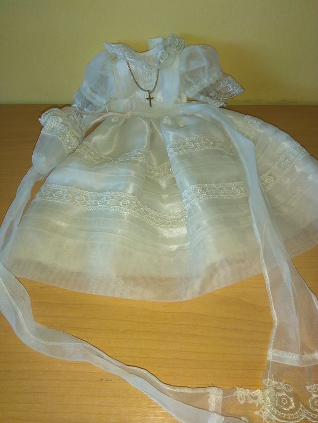 vestido y accesorios Nancy