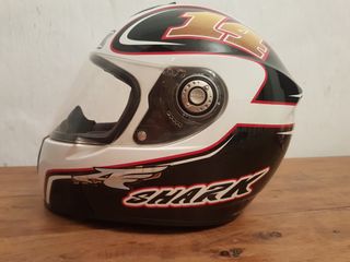 Casco Shark de segunda mano por 80 EUR en Almería en WALLAPOP