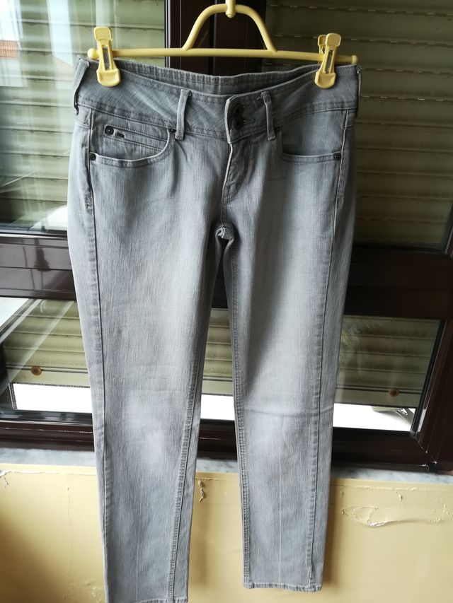 Pantalón de Mango