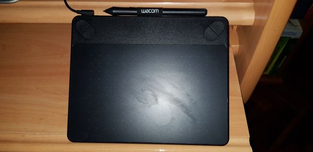 Tableta Diseño Gráfico WACOM INTUOS ART
