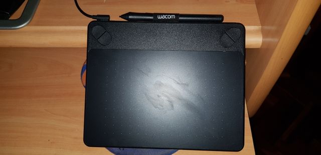 Tableta Diseño Gráfico WACOM INTUOS ART