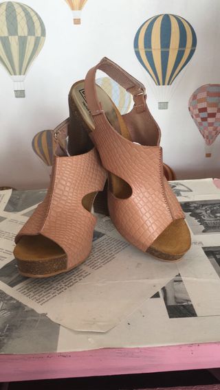 Zapatos En Wallapop Mano De Huelva Nude La Provincia Segunda r4Igrnw8