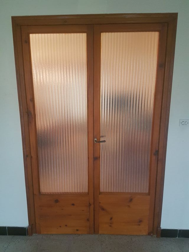 Puertas de madera y cristal para comedor de segunda mano por 40 € en ... Puertas de madera y cristal para comedor de segunda mano por 40 € en ...