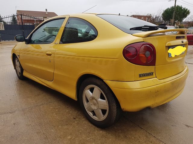 despiece Renault megane coupe 1.9