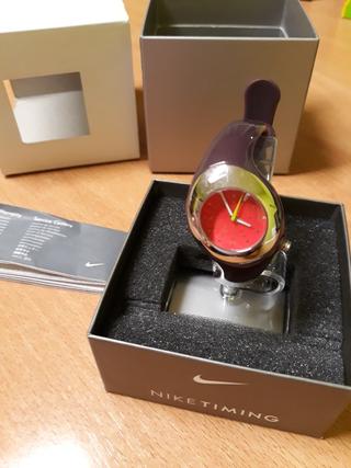 Reloj NIKE triax smooth NUEVO de segunda mano por 16 EUR en Cambrils en  WALLAPOP