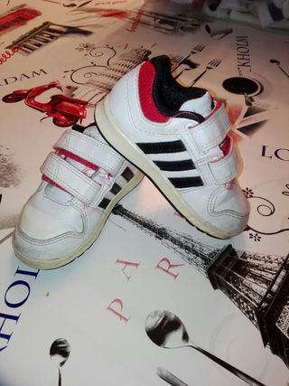 {keywor d} zapatillas adidas niño 22