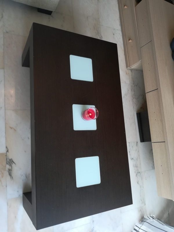 Mesa pequeña comedor de segunda mano por 100 € en Granollers en WALLAPOP Mesa pequeña comedor de segunda mano por 100 € en Granollers en WALLAPOP