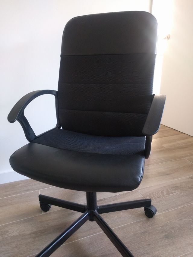 Silla oficina Ikea ( tengo 2) de segunda mano por 30 € en Barcelona ... Silla oficina Ikea ( tengo 2) de segunda mano por 30 € en Barcelona ...